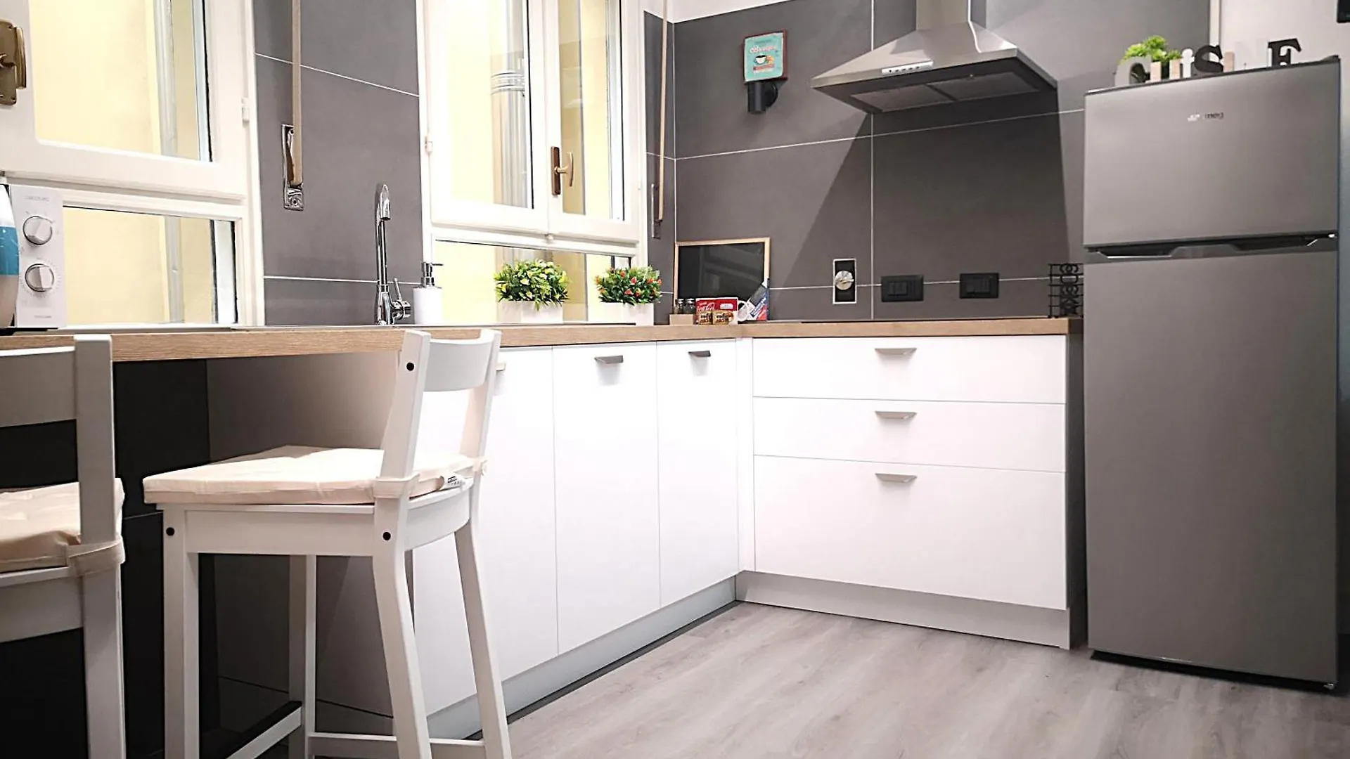 רג'ו אמיליה Cantiere Home 0*, רג'ו אמיליה איטליה